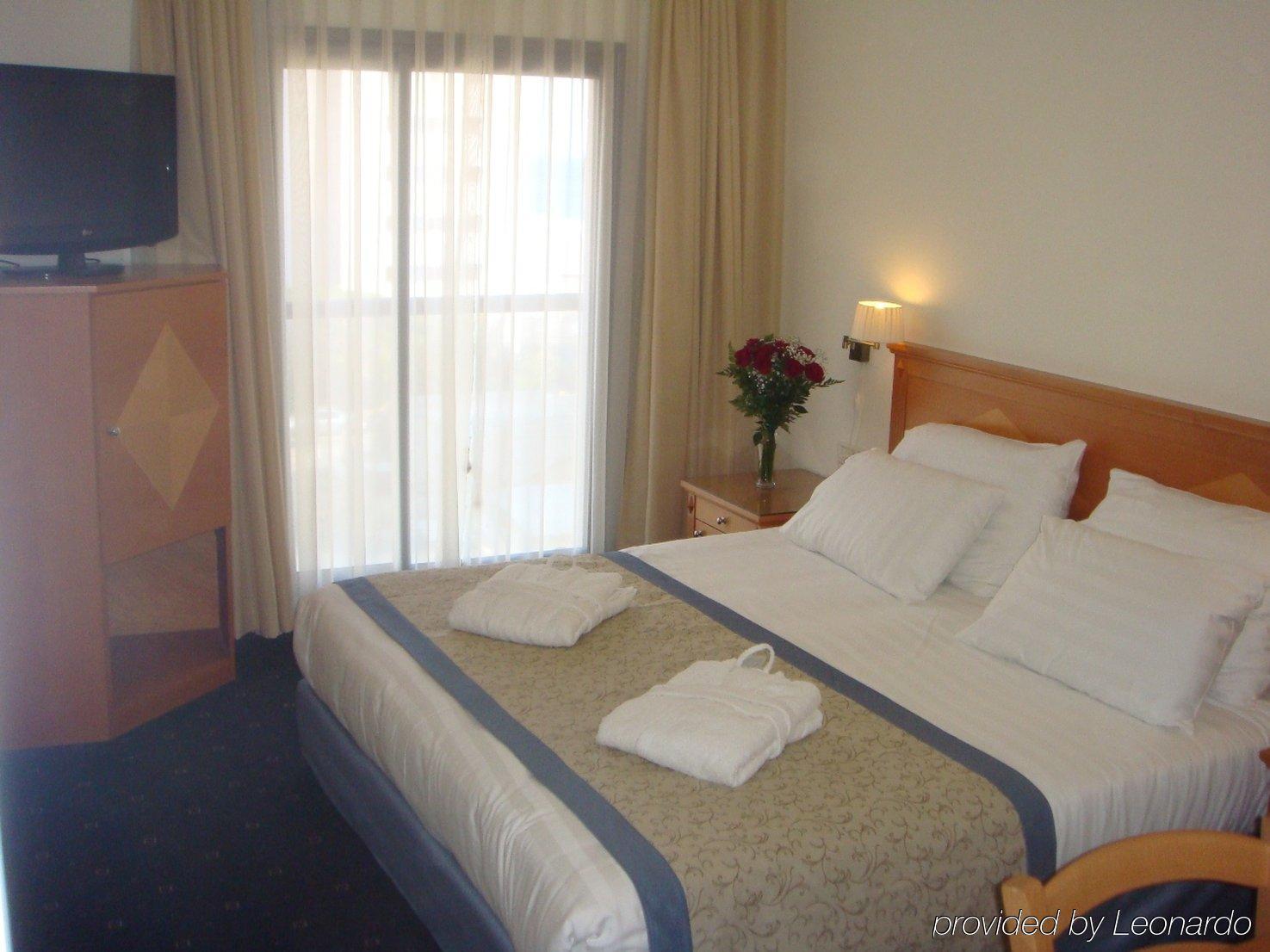 Armon Hayarkon Hotel Тель-Авів Номер фото